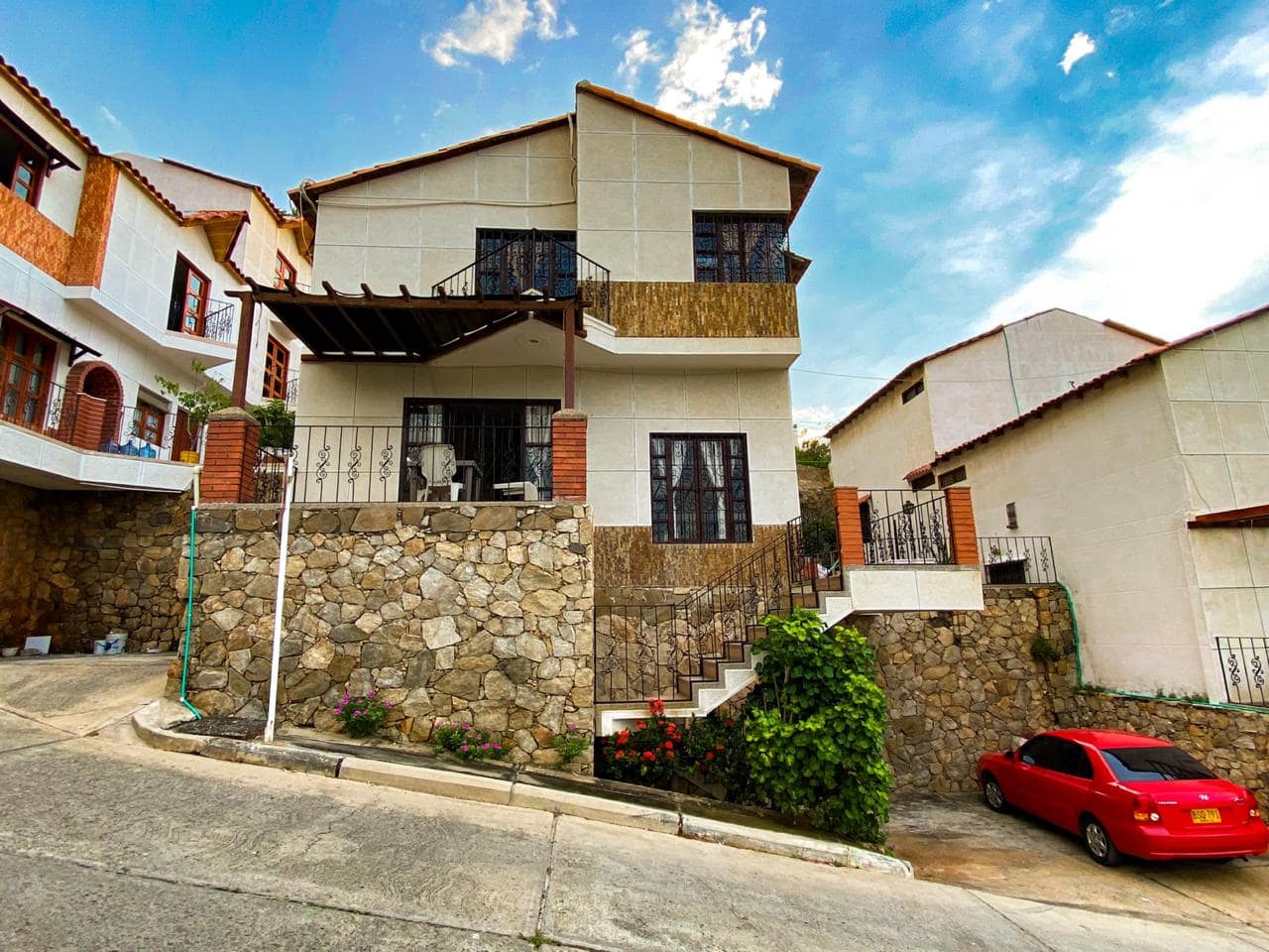 4-bedroom house — Villa Roca